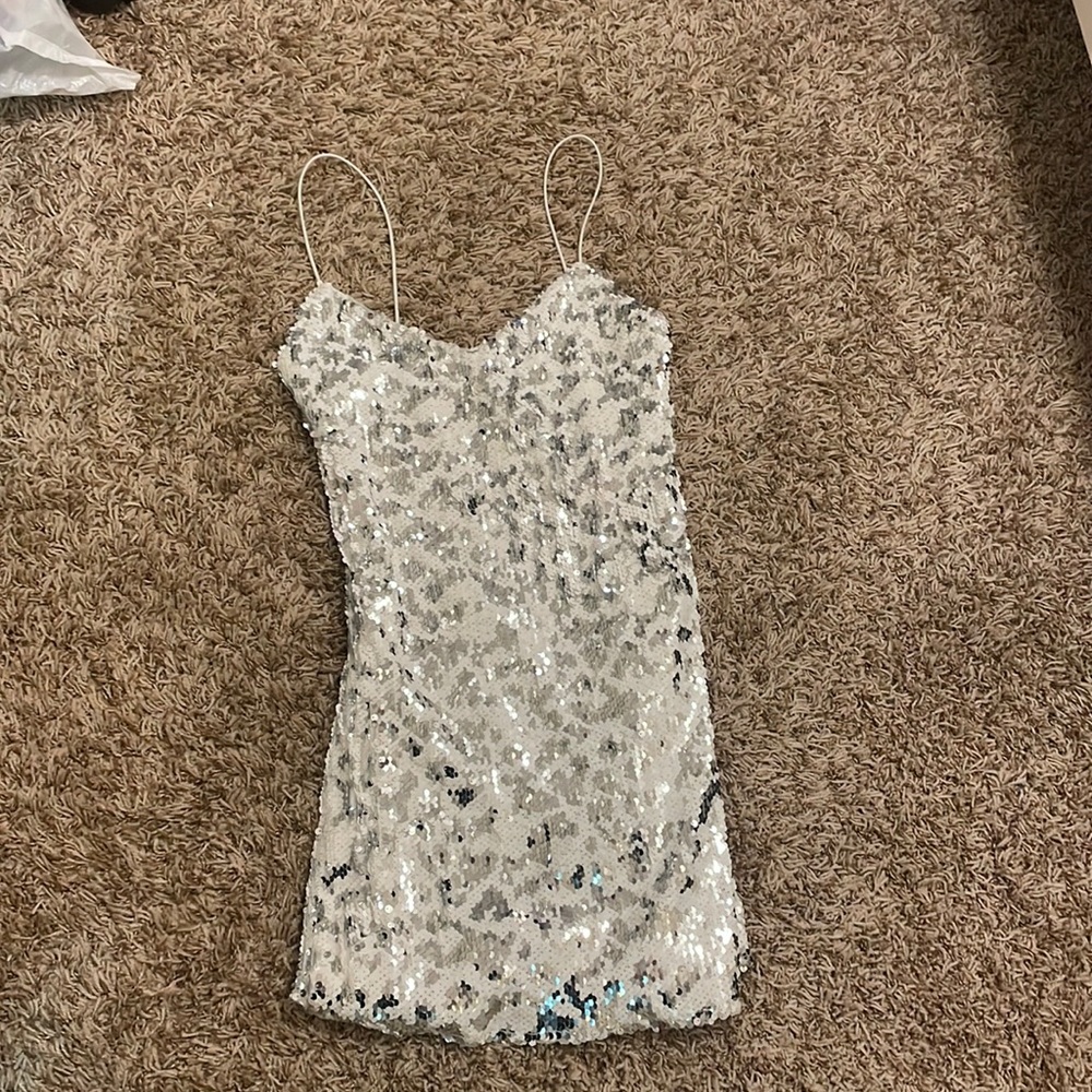 superdown white and sliver cheetah dress